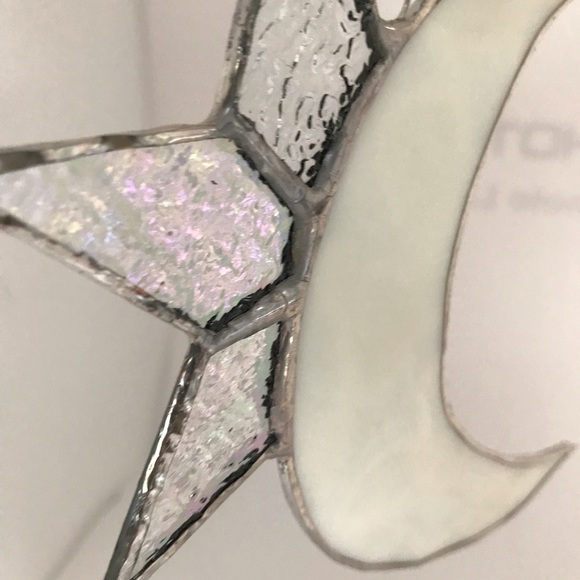Handcrafted stained glass moon and star - Picture 4 of 6